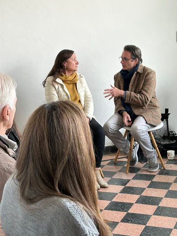 Mario Curuchet - Procesos grupales y colectivos al servicio del bienestar.