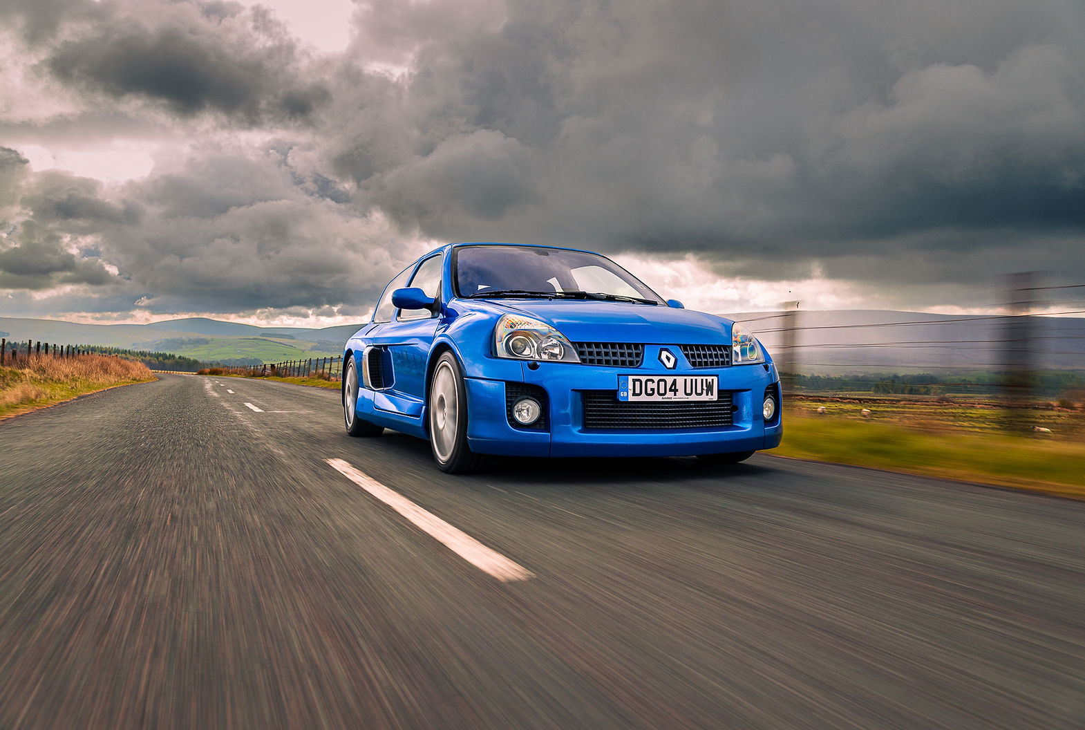 Renault Clio V6 Albi Blue Rush Magazine-1
