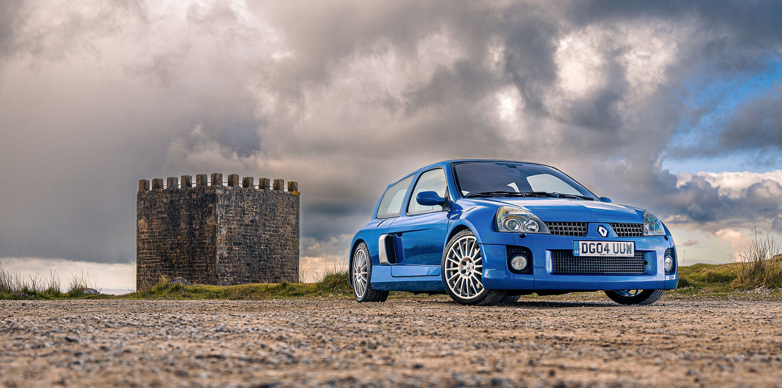 Renault Clio V6 Albi Blue Rush Magazine