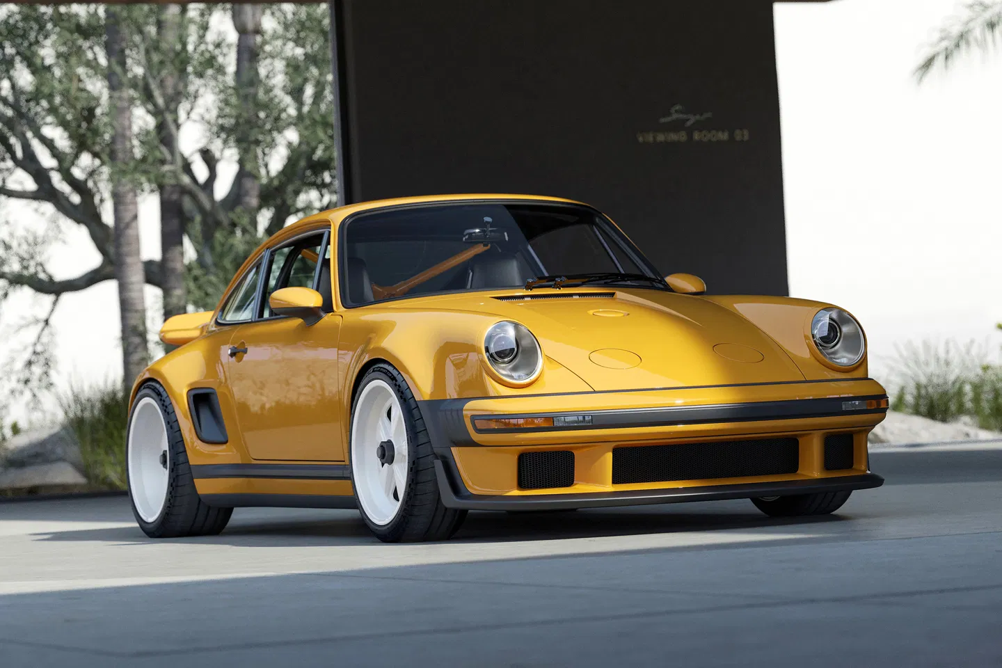 Singer’s New Naturally Aspirated 911 Pays Tribute to the Wide-Body Carrera
