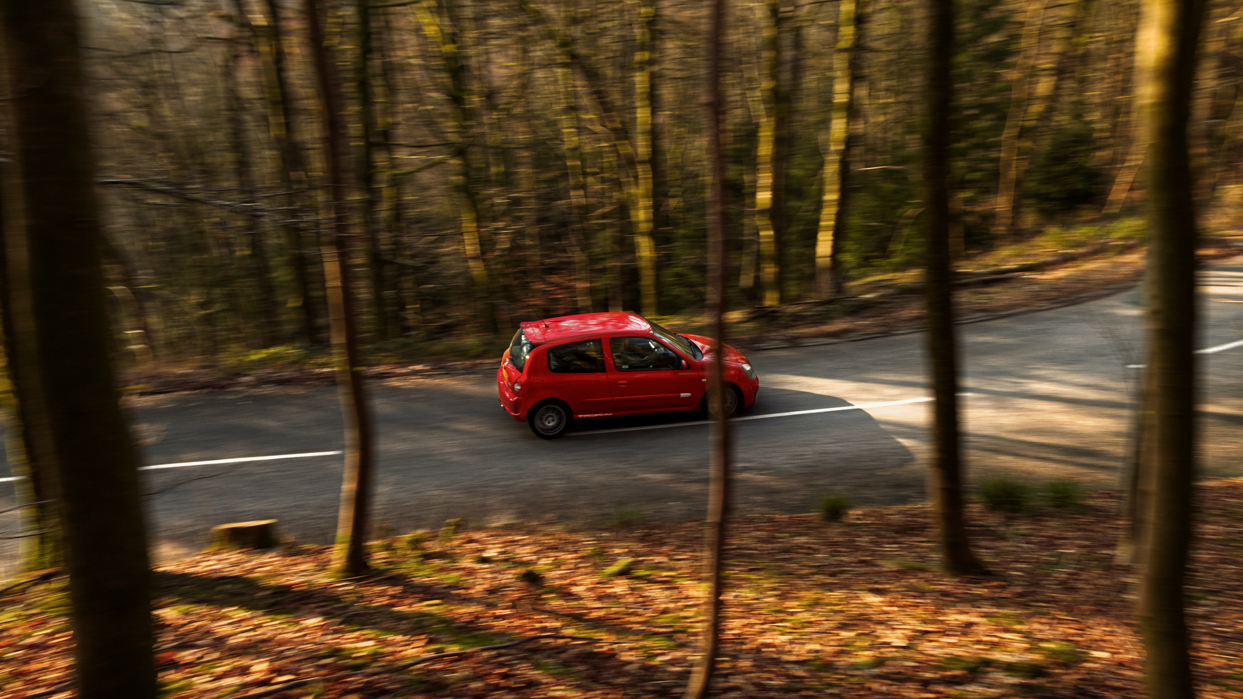 Clio 2 (1).gif