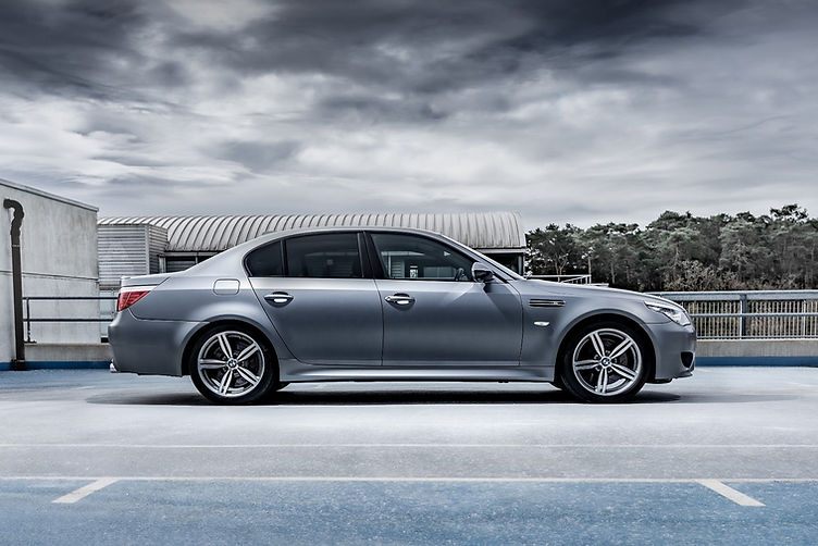E60 M5 Review - side profile silver grey
