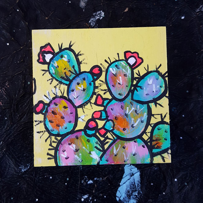 Thumbnail: tiny pear - buttercup