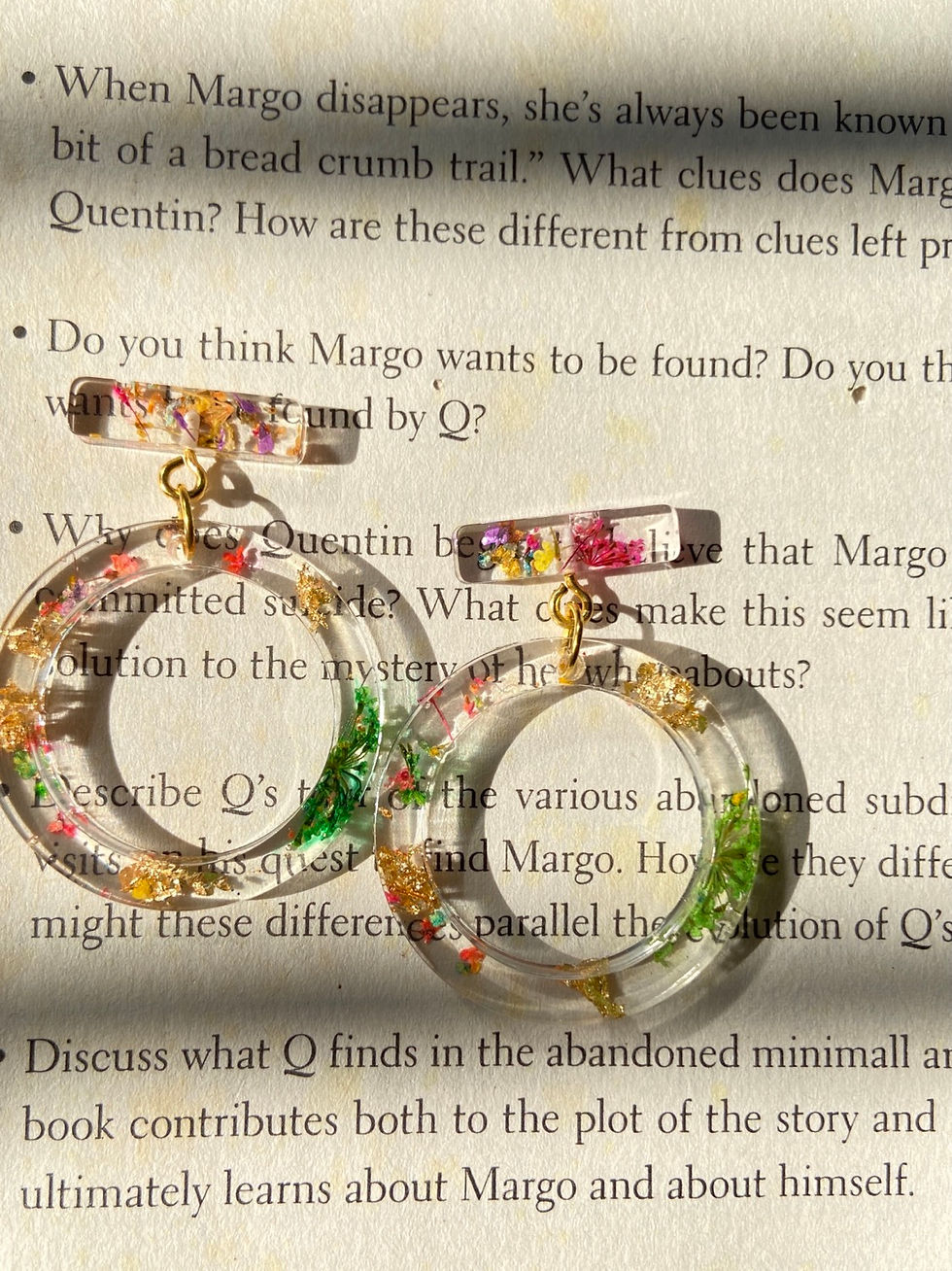 Thumbnail: It’s a flowery affair-earrings