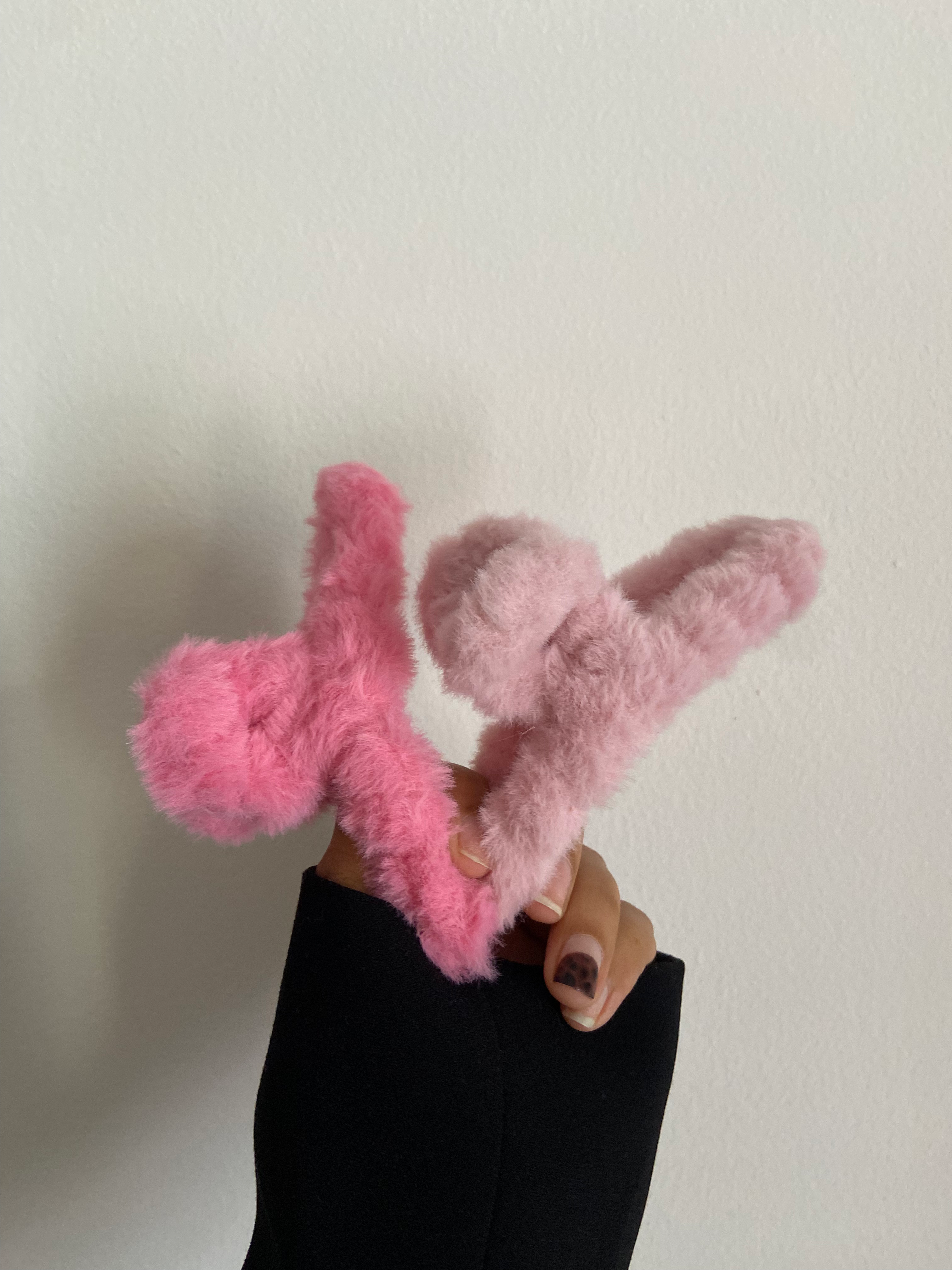 Fur claw clip (blush bundle)