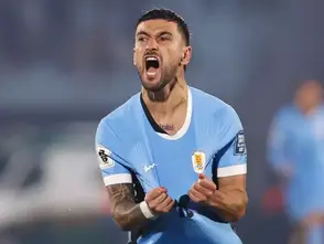 Arrascaeta sofreu nova lesão e corre risco de ser cortado da Copa do Mundo. Entenda o impacto para o Uruguai, para Bielsa e para o torneio.