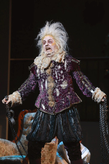 In Review: Burns and Staufenbiel in LA Opera's "Scare Pair"