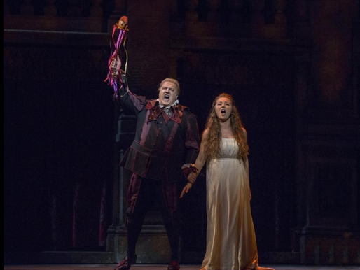 In Review: Faircloth and Wood illuminate Austin's "Rigoletto"