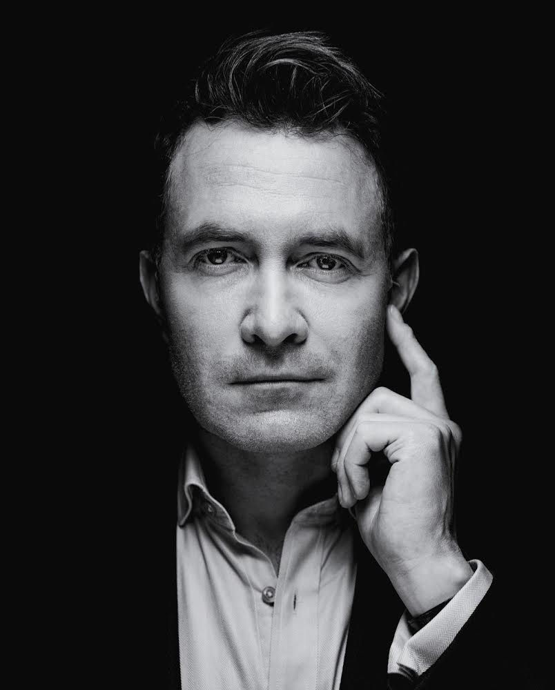 DOUGLAS MURRAY_PIC.jpg
