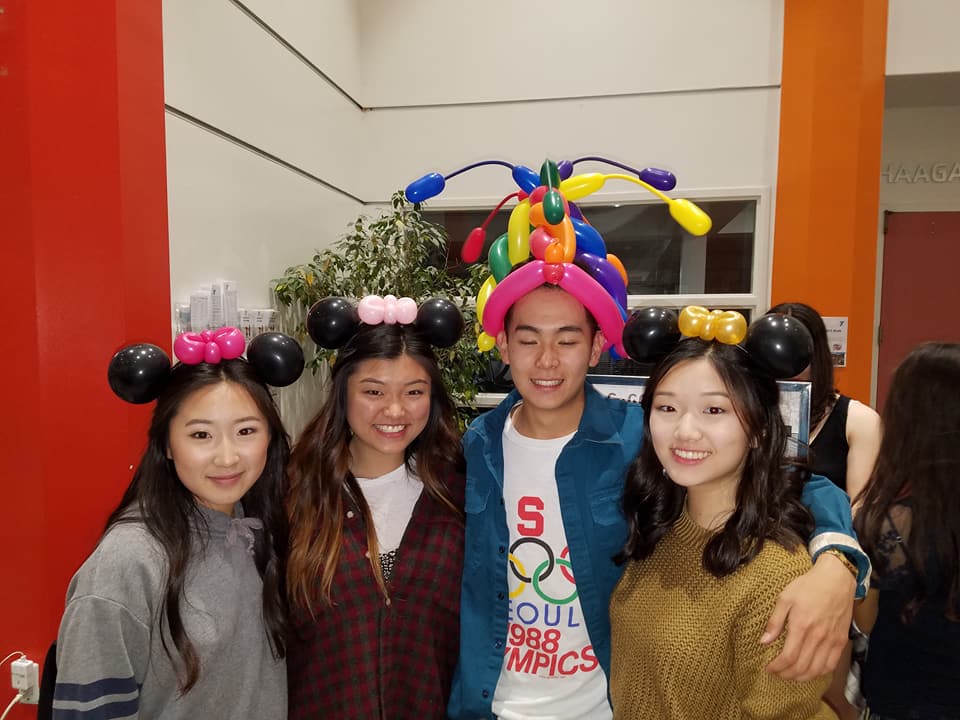 balloon hats