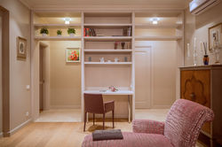 Living room, workplace