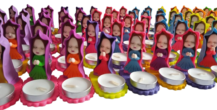 Virgencitas portavelas elaboradas en porcelanicrón. Regalo religioso, recuerdo de bautizo, primera comunión o decoración
