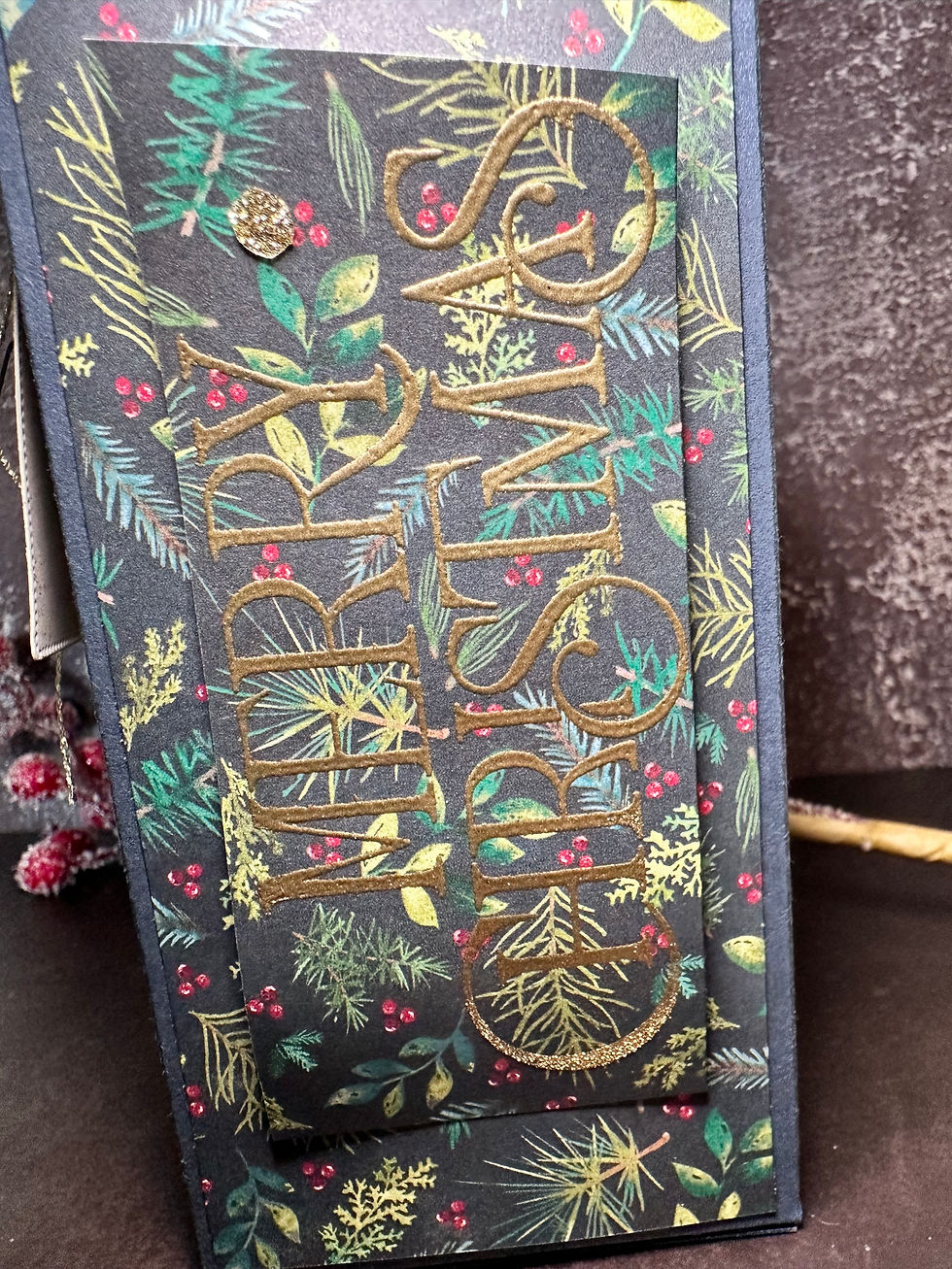 Weihnachtliche Verpackung mit viel Stauraum 