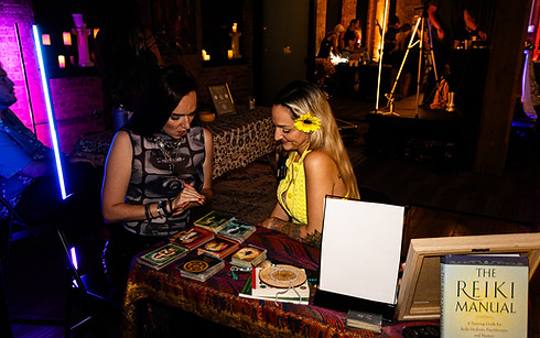 Psychic card reading