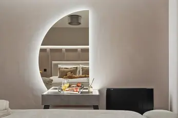 Glasgow, West End Flat