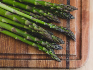 Springtime Delights: The Wild Asparagus Hunt in Istria