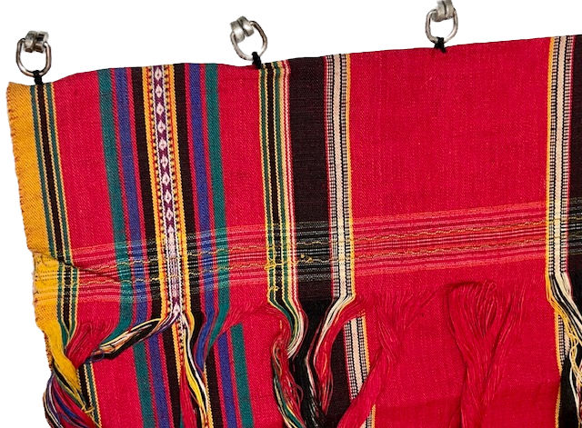 Miniature : IKAT CURTAINS TIMOR ISLAND, INDONESIA
