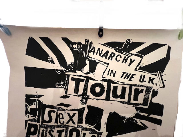 Miniature : ORIGINAL AND RARE POSTER “ANARCHY IN THE TOUR” BY THE SEX PISTOLS FROM 1976