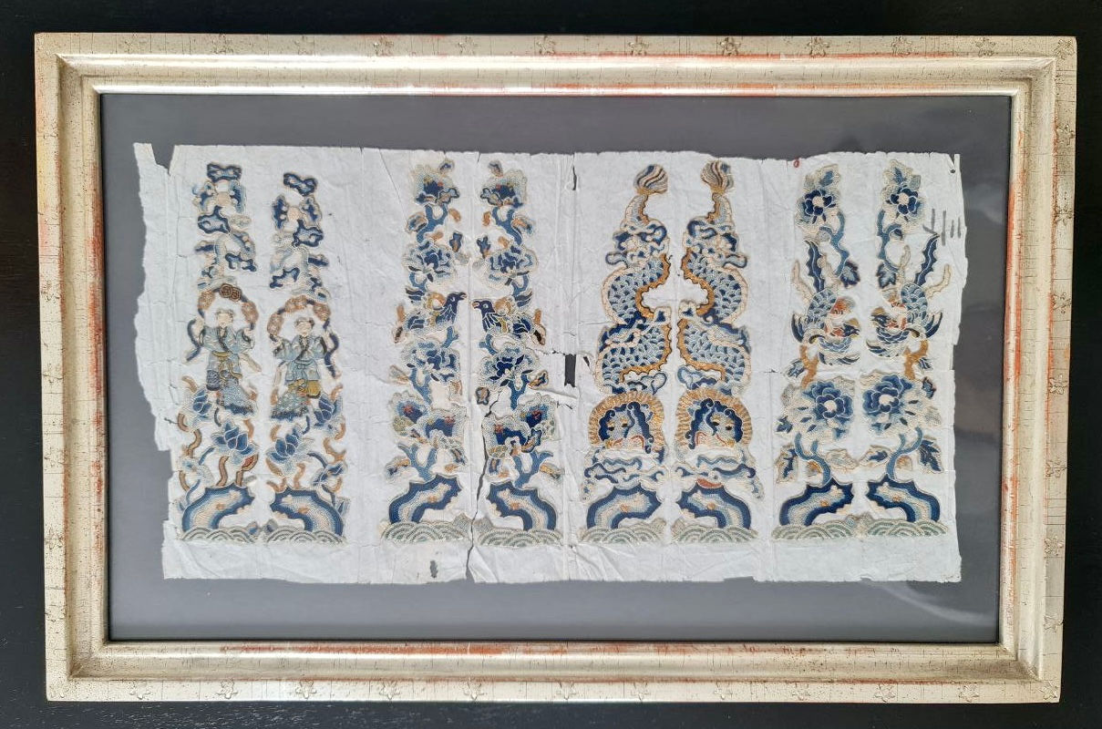 Chinese Silk Embroidery on Rice Paper – 18th Century China (1800-1820).