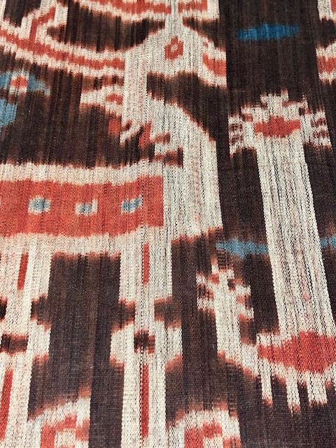 縮圖：Large Ikat Fabric from Sumba Island with Tribal Motifs, Indonesia - 1930-1950