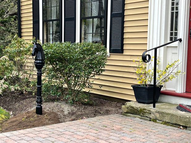 HORSE HEAD AND RAILING.jpg