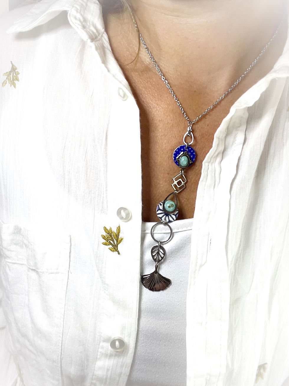 Miniaturbild: Collier"L'Éveil des Chakras". Acier Inoxydable