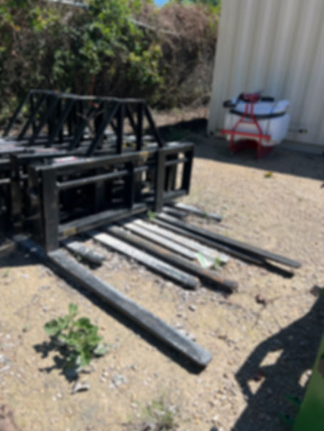 ARMSTRONG AG QUICK ATTACH DOUBLE SLIDE BAR PALLET FORKS-SKID (SBPF)