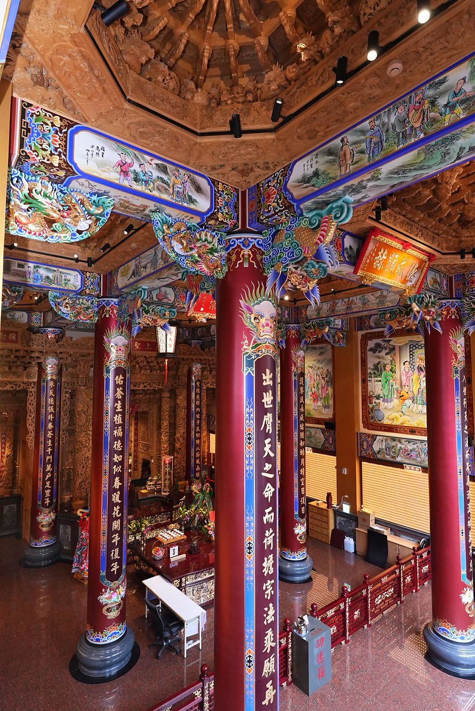 主祀天上聖母，供奉多位神尊，承襲港口宮香火，成為地方信仰與文化的重要據點。