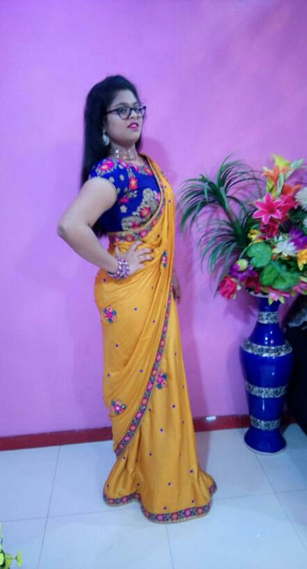 Preparations and outfit for Saree day