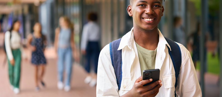 Anxiety in a Digital World: How Social Media Impacts Back-to-School Season