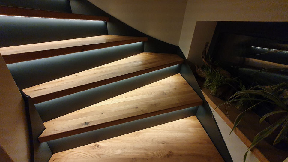 Edelstahltreppe mit LED Sonderanfertigung Metallverarbeitung Brinkmann