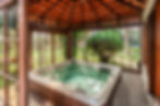 Jacuzi3-scaled.jpg