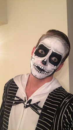 NeaHalloweenMakeupSkellington2