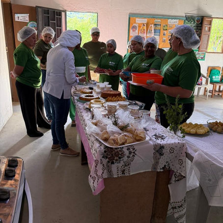 Capacitação em beneficiamento da macaxeira fortalece a produção local e gera novas oportunidades