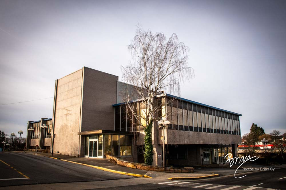 Neville & 2nd (3786)