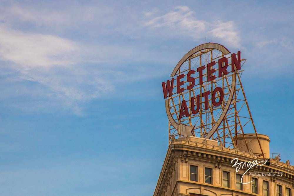Western Auto Building (5644)