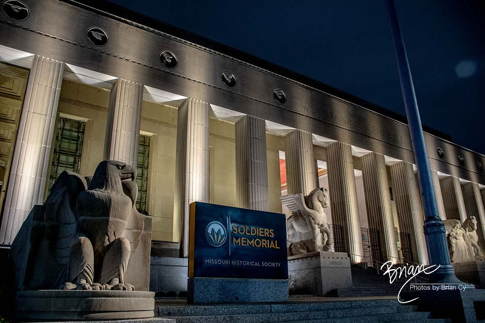 Soldiers Memorial Military Museum (9906)