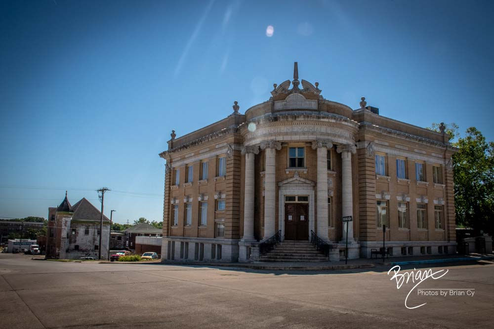 Hannibal Public Library (2764)