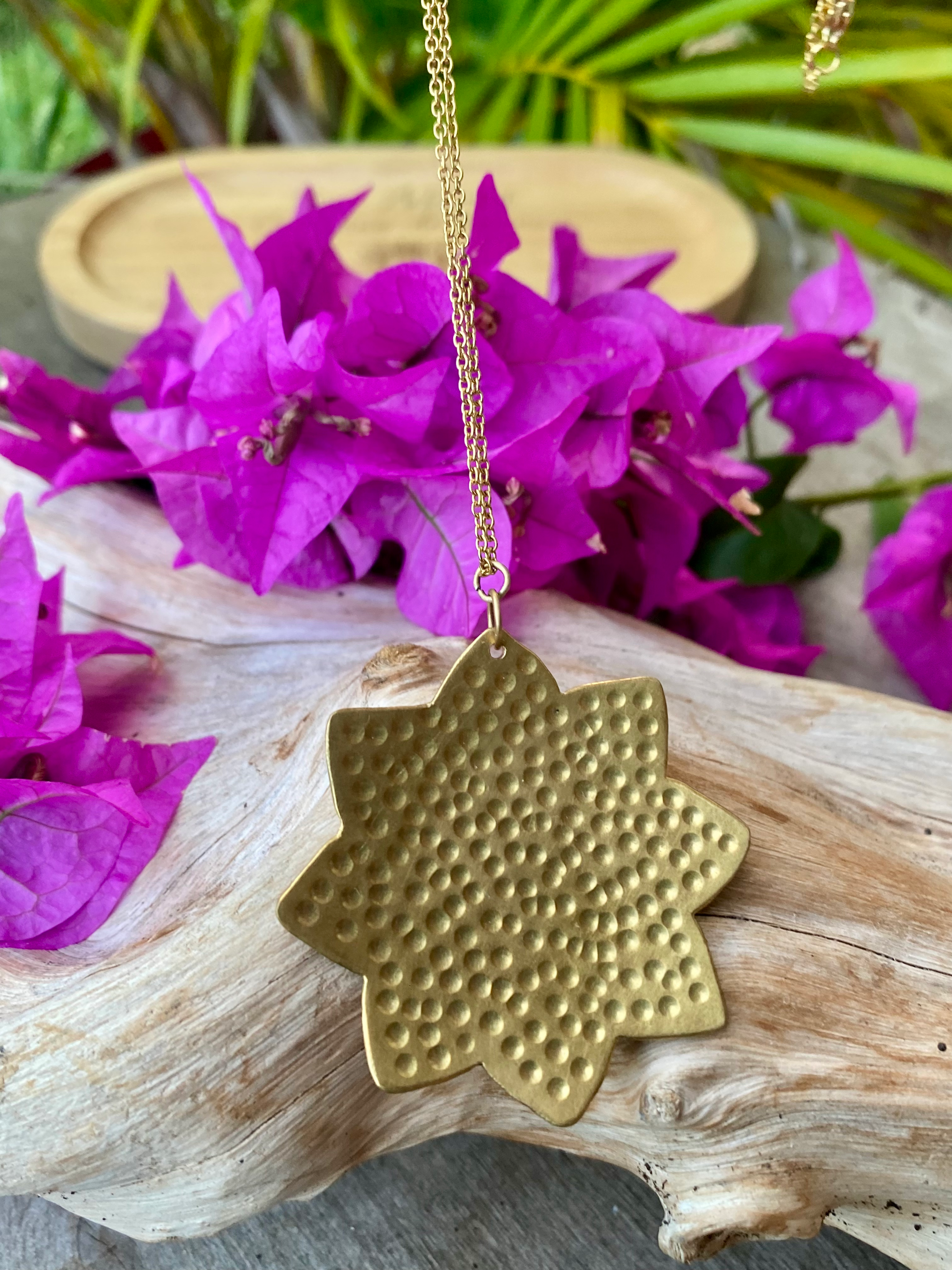 Collier « Fleur de vie » - Laiton