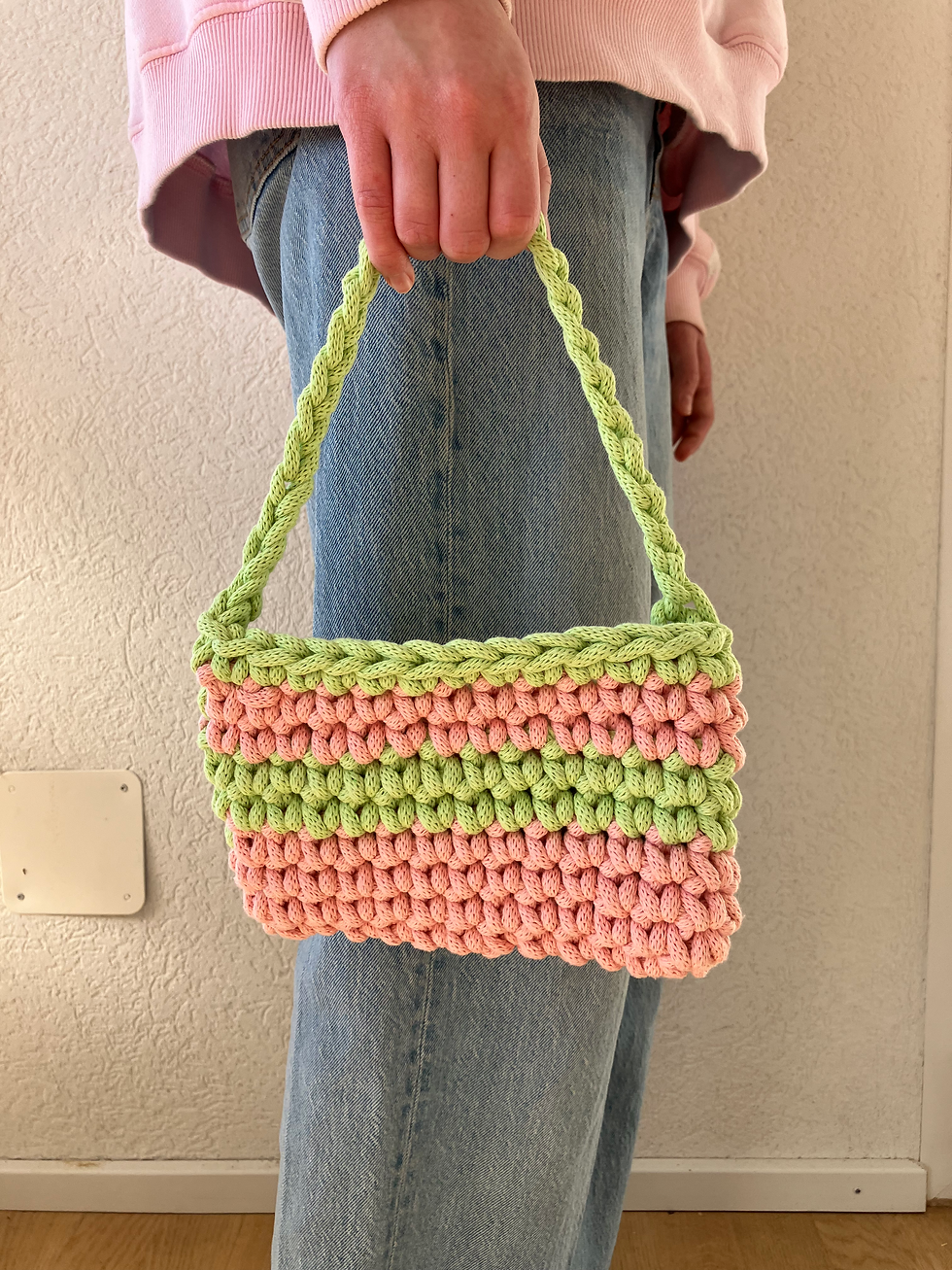 Miniature : pink lilypad