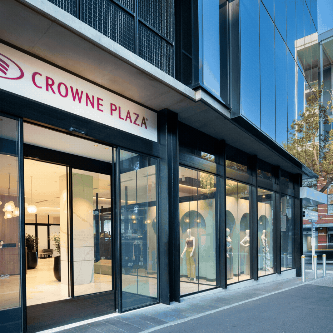 Crowne Plaza Adelaide.gif