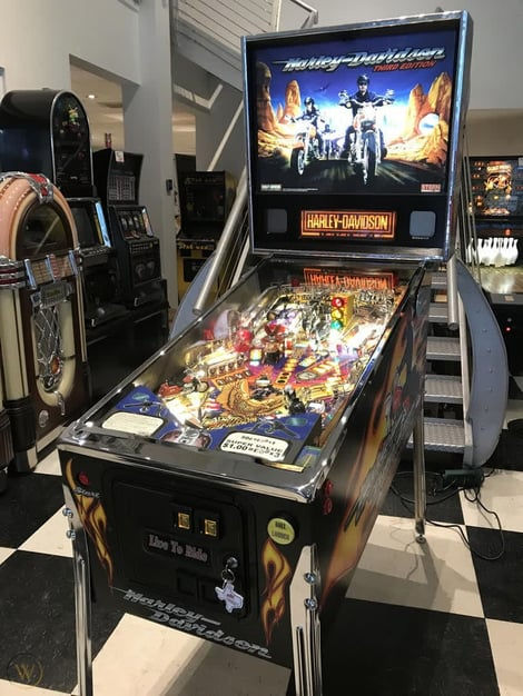 harley davidson pin ball arcade game