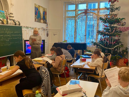 Уроки "Гармонии" в декабре - это будни с праздничным настроением!