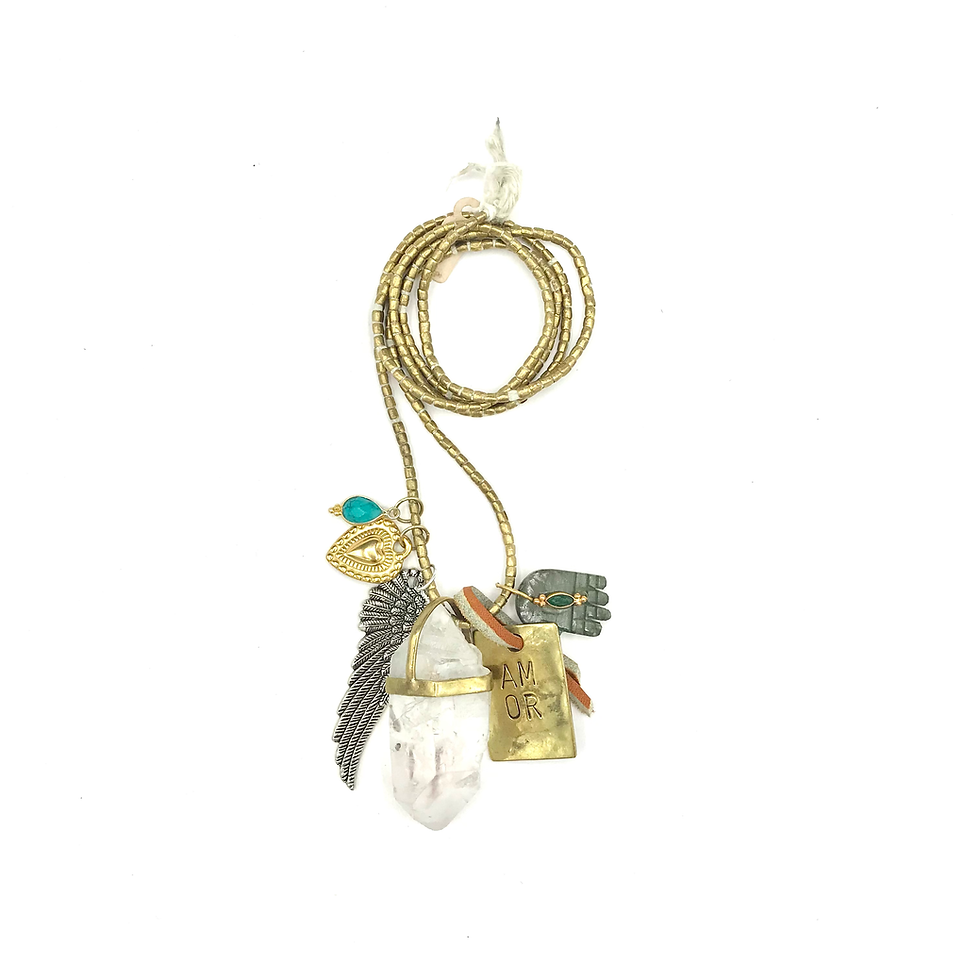 Grigri sautoir grand Quartz serti , Aile, coeur protecteur et message Amor