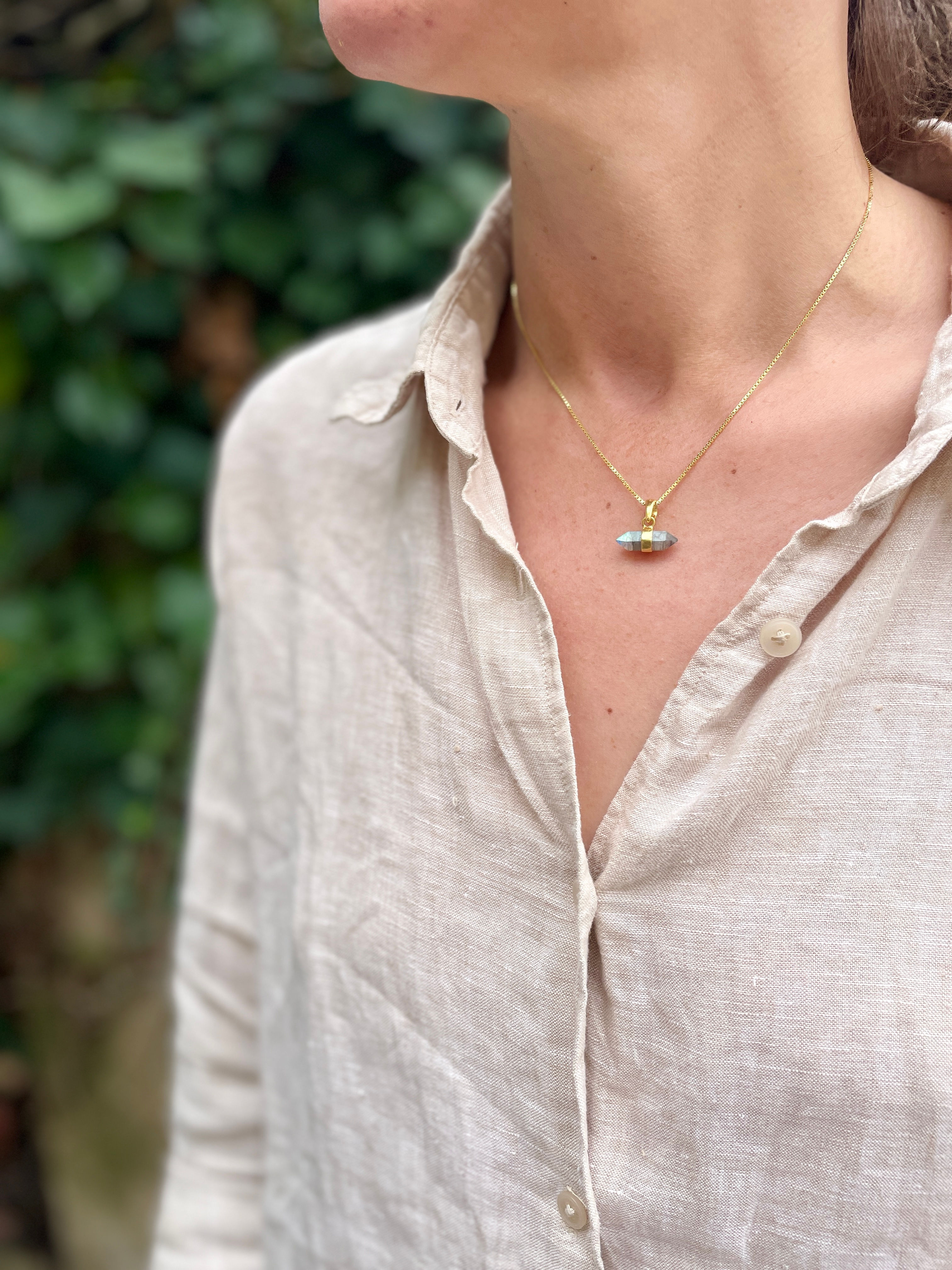 Labradorite sur chaîne plaquée or