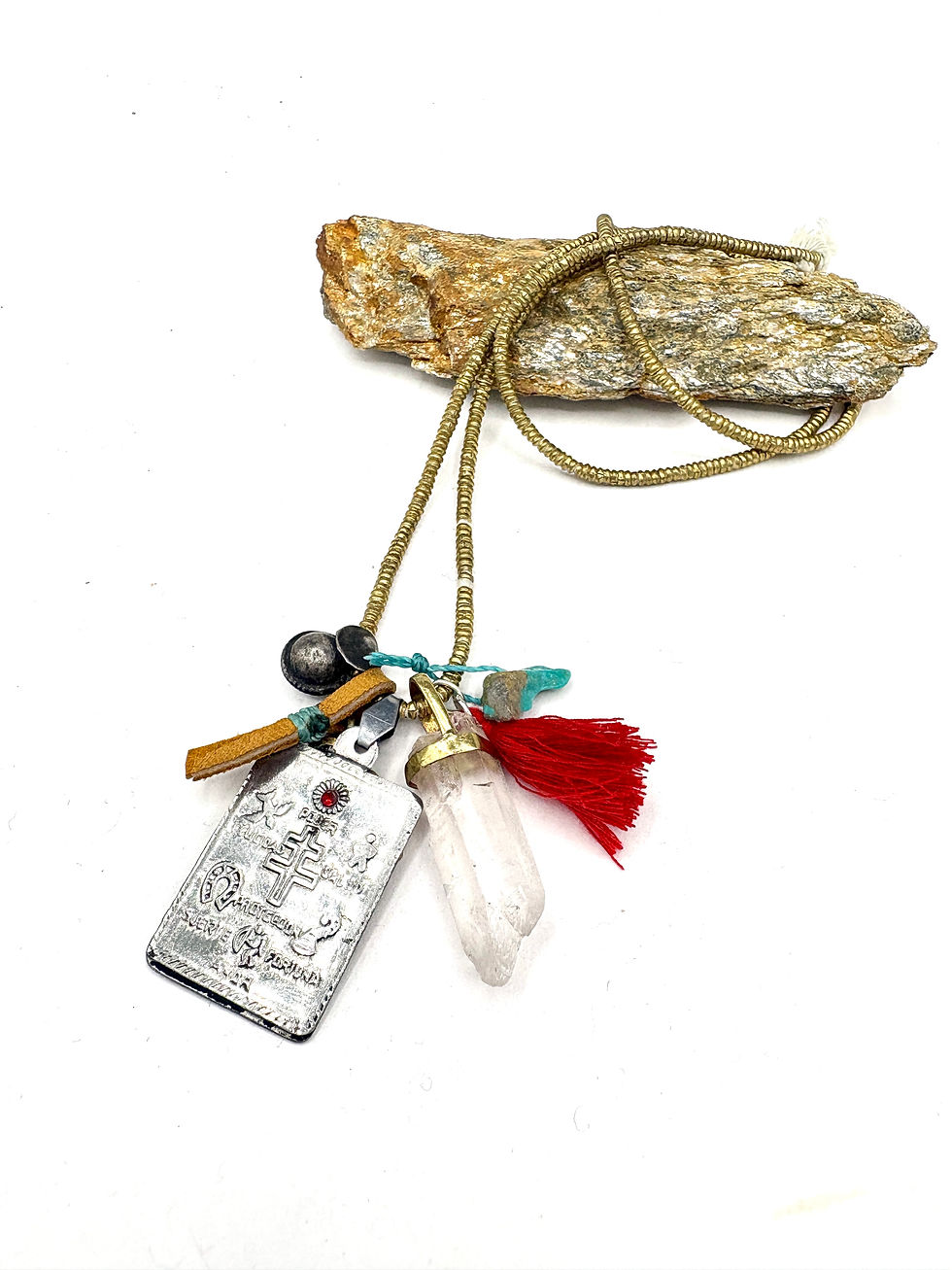 Collier grigri spirituel Protection Quartz et Aigle