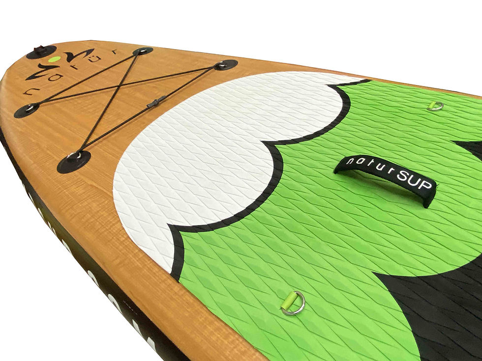 Miniature : Poignée centrale ergonomique d’une planche à pagaie natürSUP facilitant le transport et la mise à l’eau.