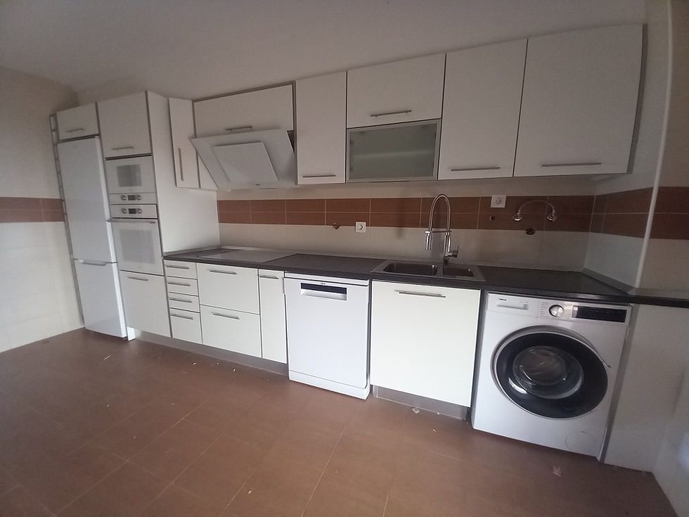 Miniatura: Apartamento T4 Duplex – Castanheira do Ribatejo (1º Esq Bloco B)