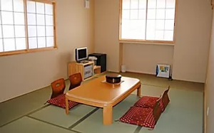 12畳間