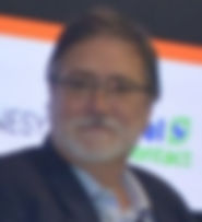 Gustavo Photo_edited.jpg